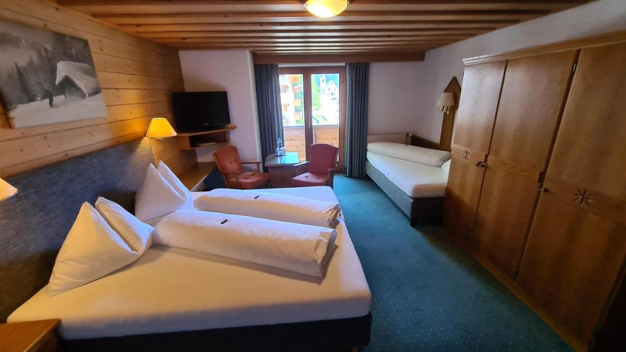 Hotel Cresta Замнаун Экстерьер фото