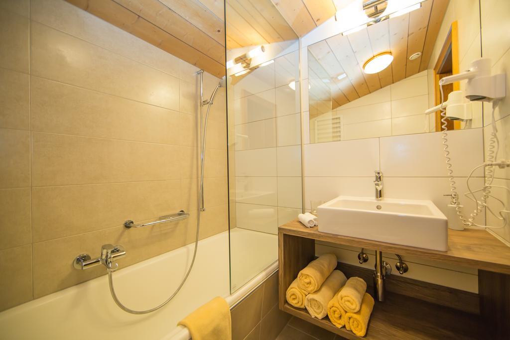 Hotel Cresta Замнаун Номер фото